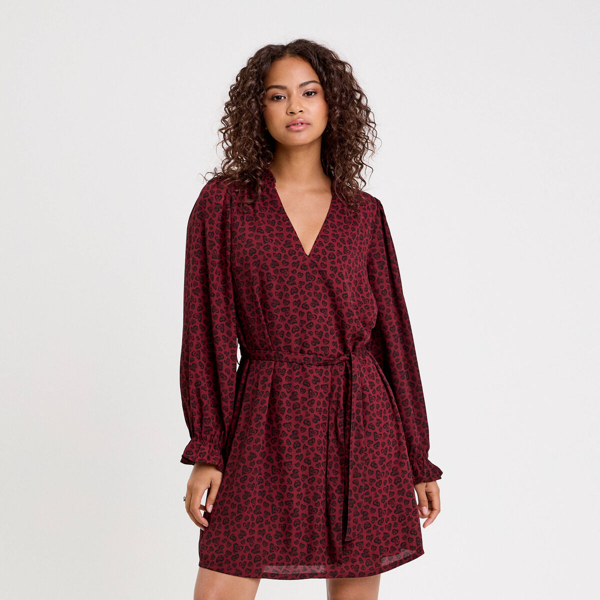 Robe droite ceintur&eacute;e rouge fonc&eacute; femme