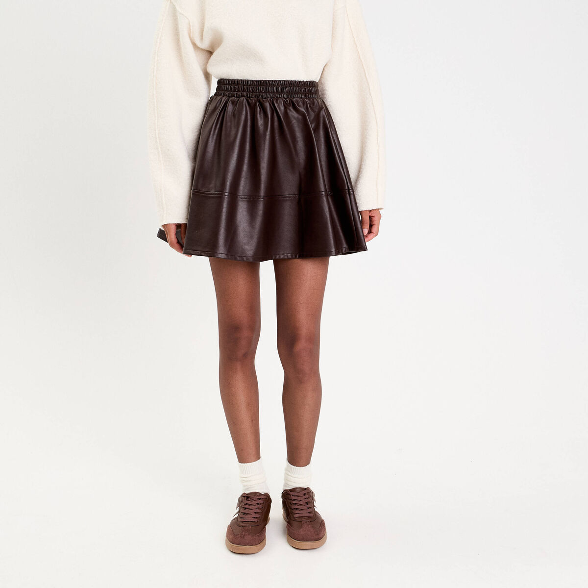 Jupe patineuse en similicuir marron fonc&eacute; femme