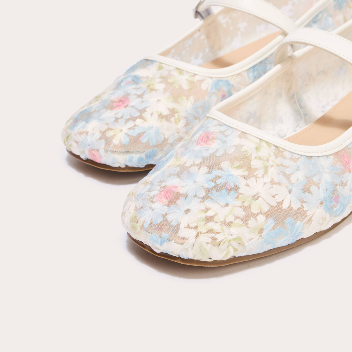 Ballerines en dentelle ecru femme