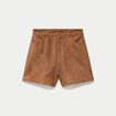 Short taille haute aspect daim clout&eacute; camel femme