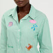 Chemise ray&eacute;e broderies fantaisie vert clair femme