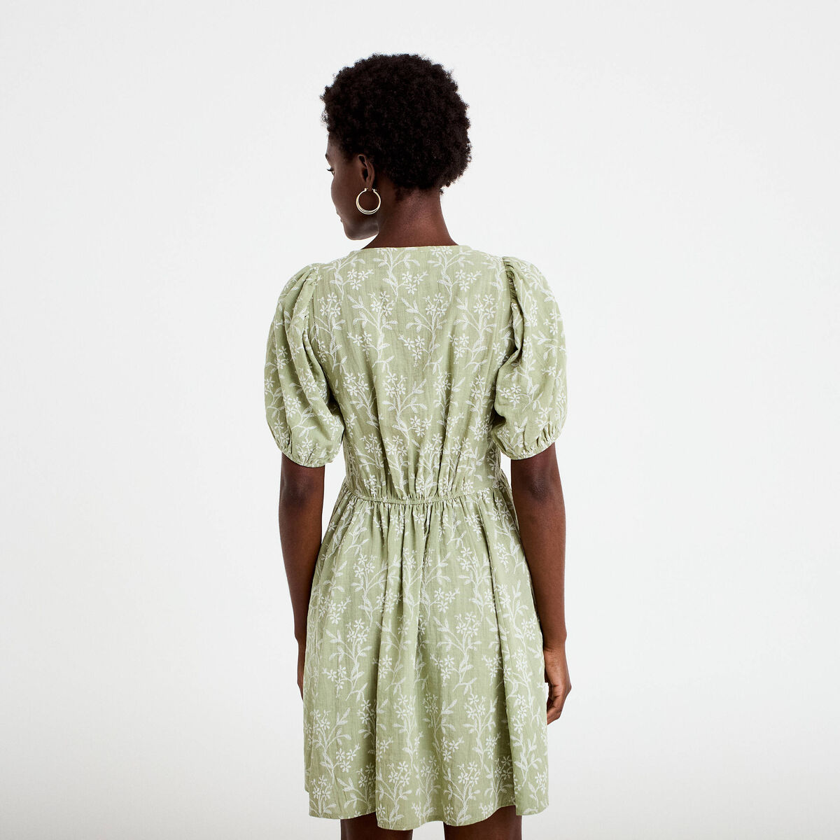 Robe droite courte col v manches courtes vert femme