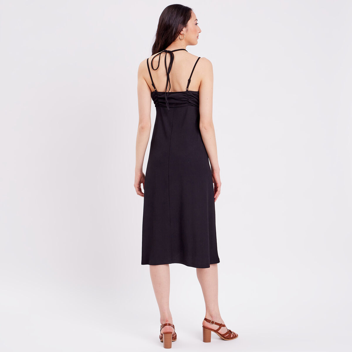 Robe &eacute;vas&eacute;e col bustier noir femme