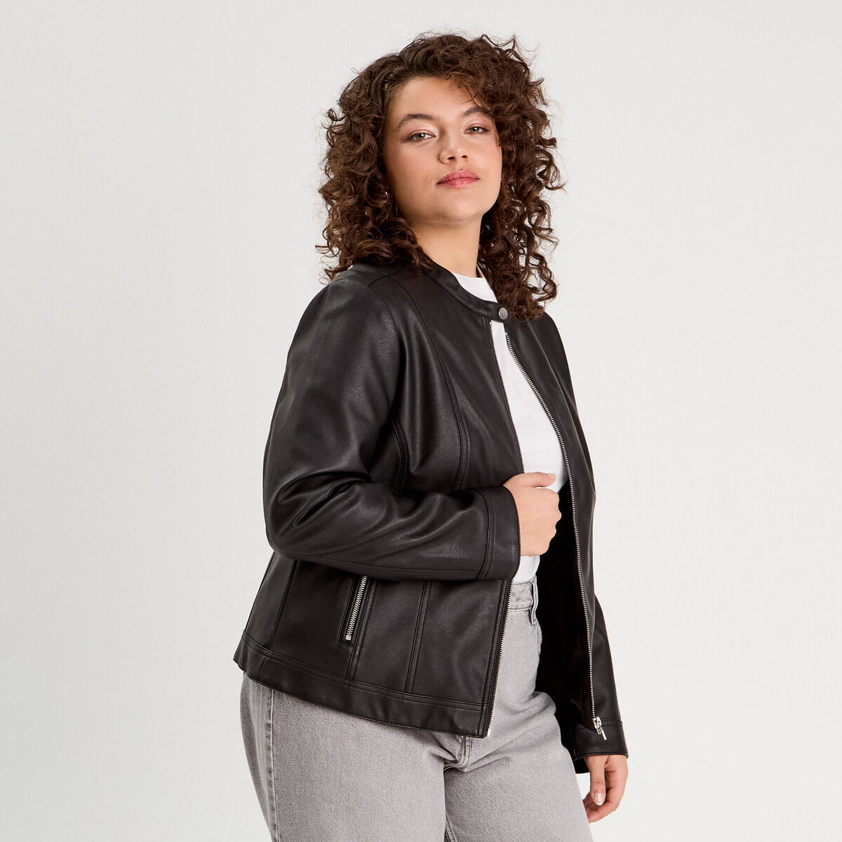 Veste droite zipp&eacute;e noir femme