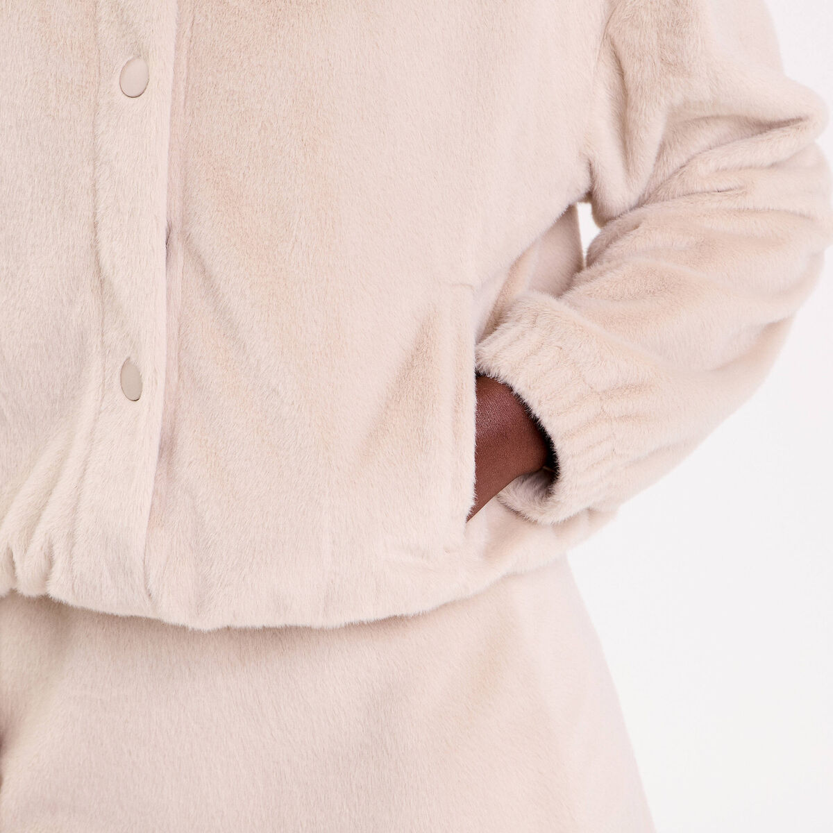 Veste fausse fourrure sable femme