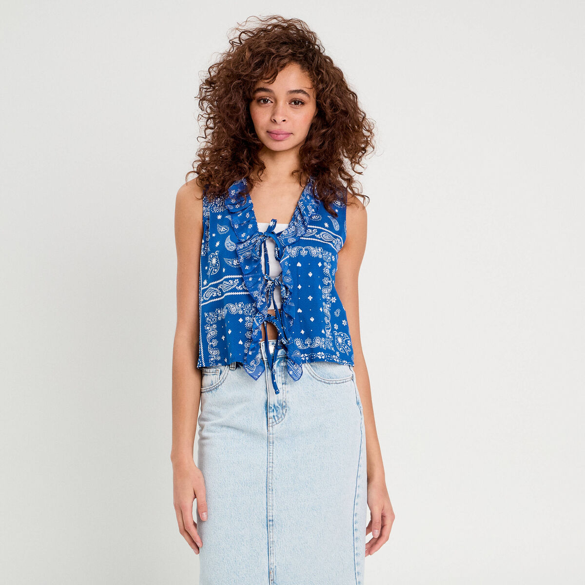 Blouse nou&eacute;e sans manches bleu femme