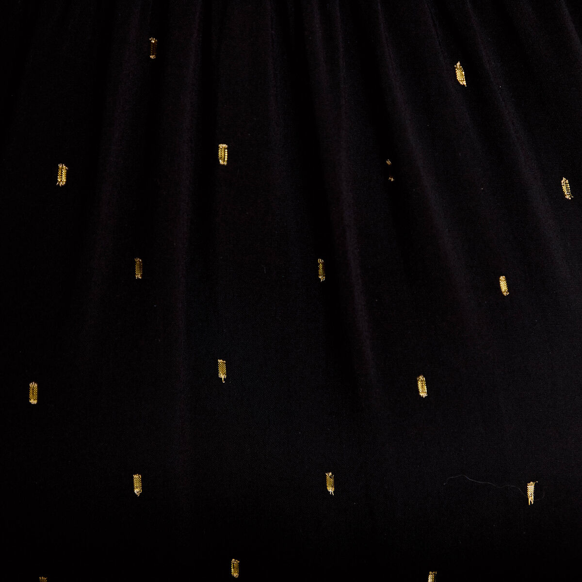 Robe &eacute;vas&eacute;e 3/4 col v manches courtes noir femme
