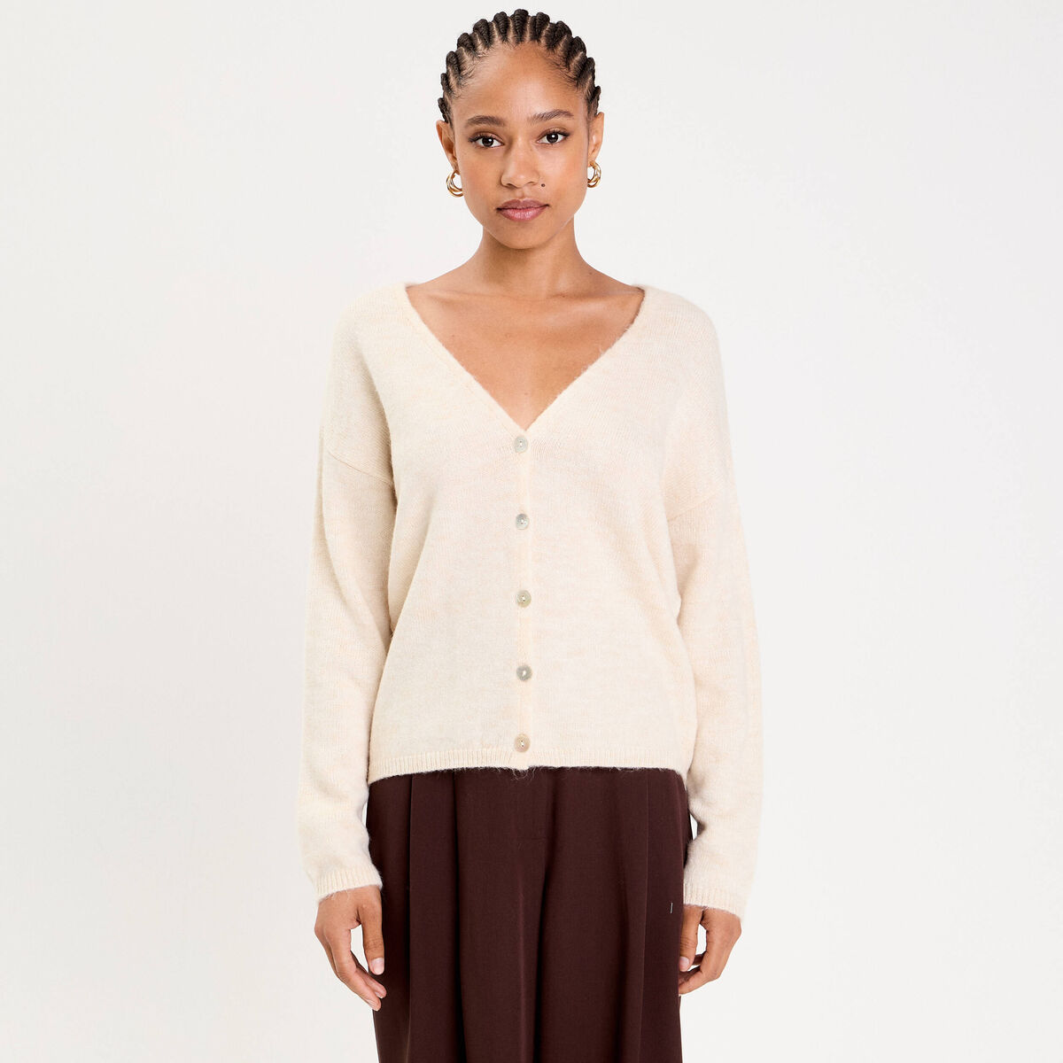 Gilet boutonn&eacute; avec col en V sable femme