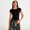 T-shirt cintr&eacute; col bateau noir femme