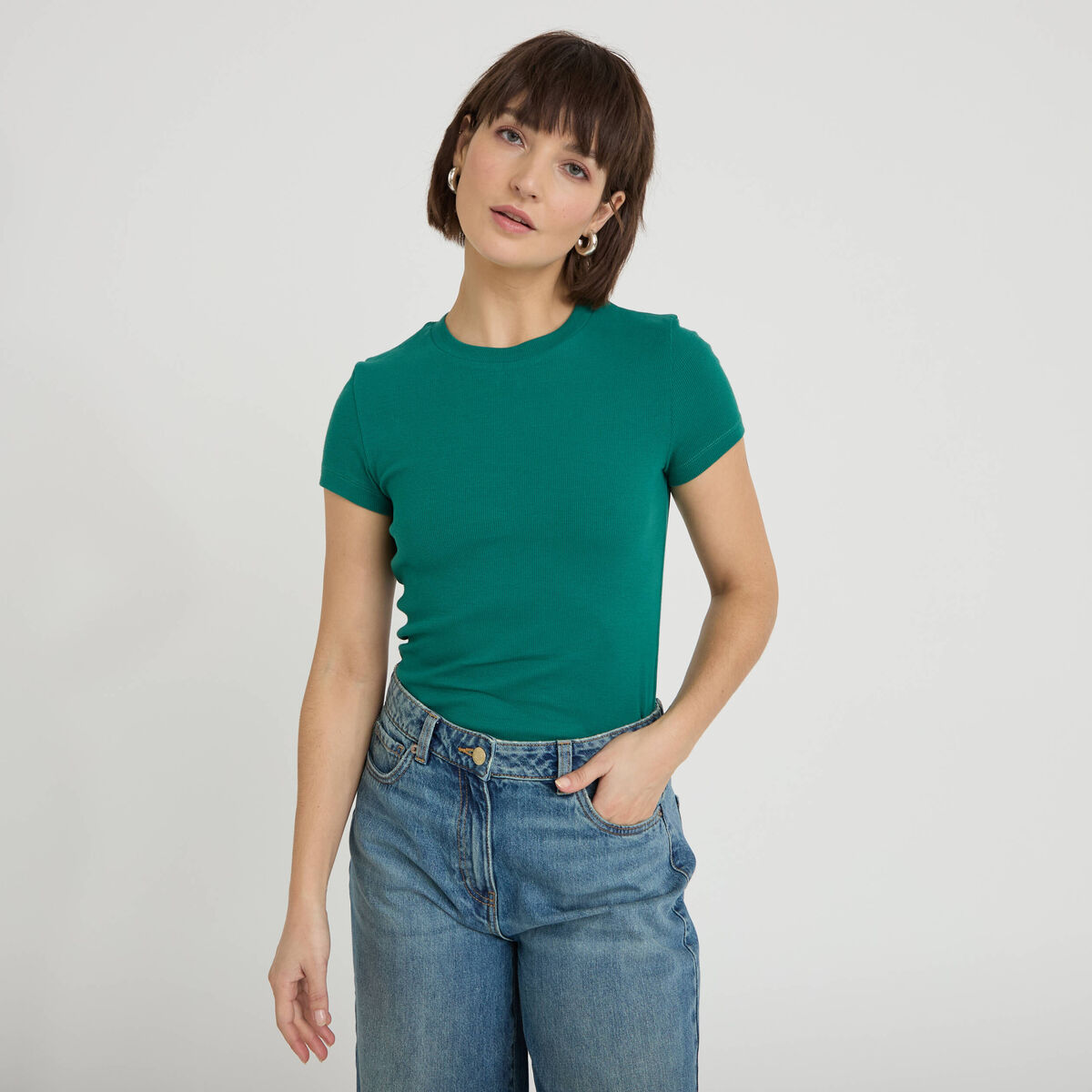 T-shirt c&ocirc;tel&eacute; ajust&eacute; manches courtes vert &eacute;meraude femme
