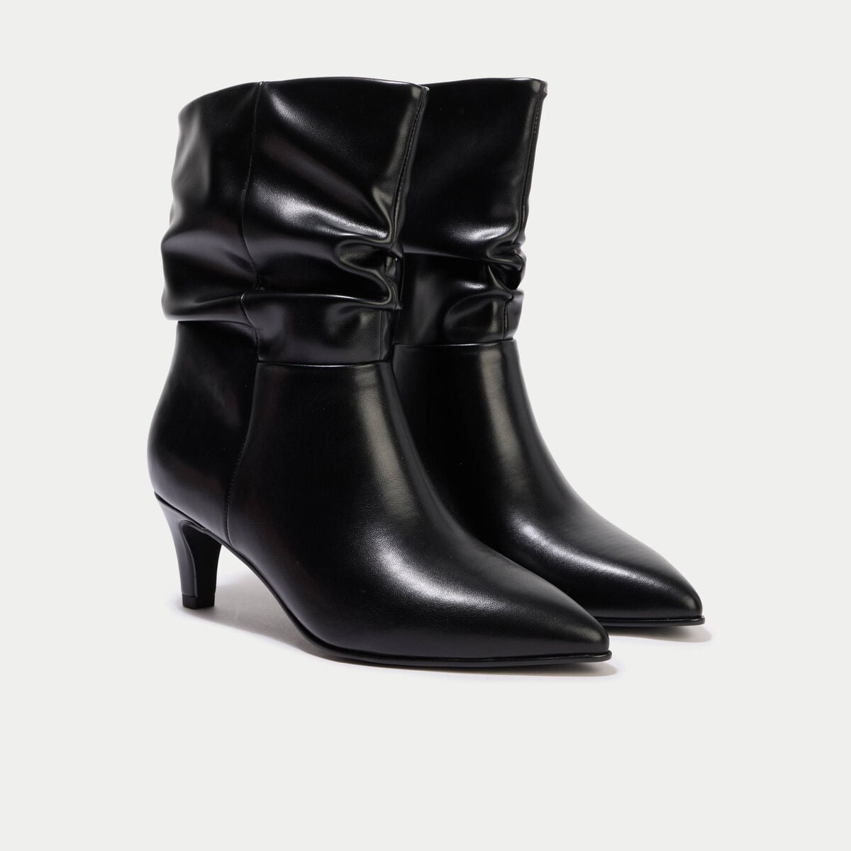 Bottines aspect daim noir femme