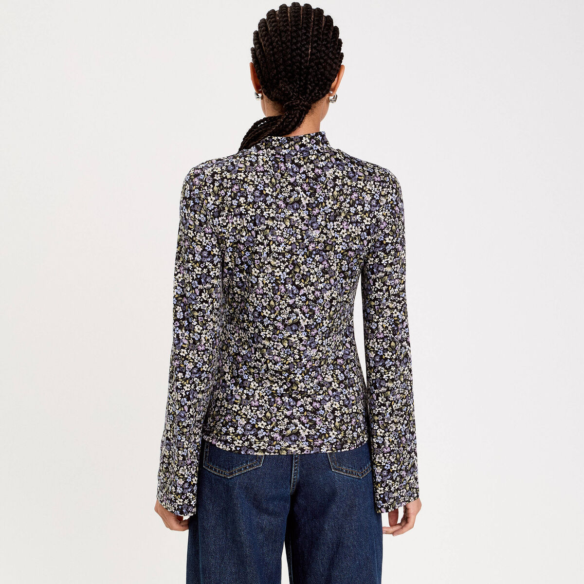 Pull cintr&eacute; col montant manches longues noir femme