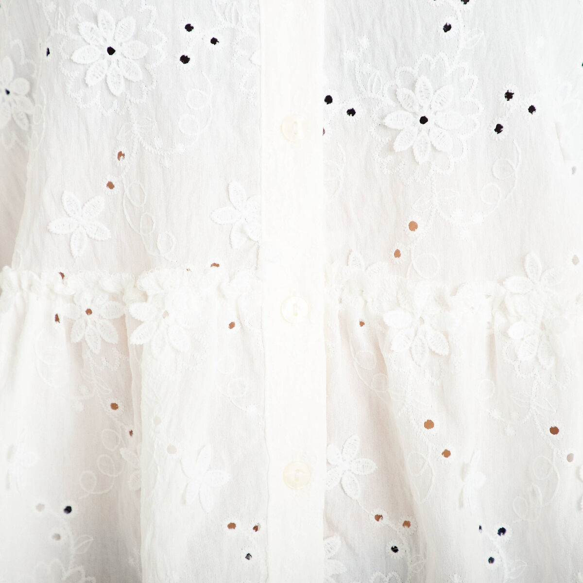 Blouse &agrave; motif en relief ecru femme