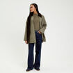 Top ajust&eacute; c&ocirc;tel&eacute; col montant vert kaki femme