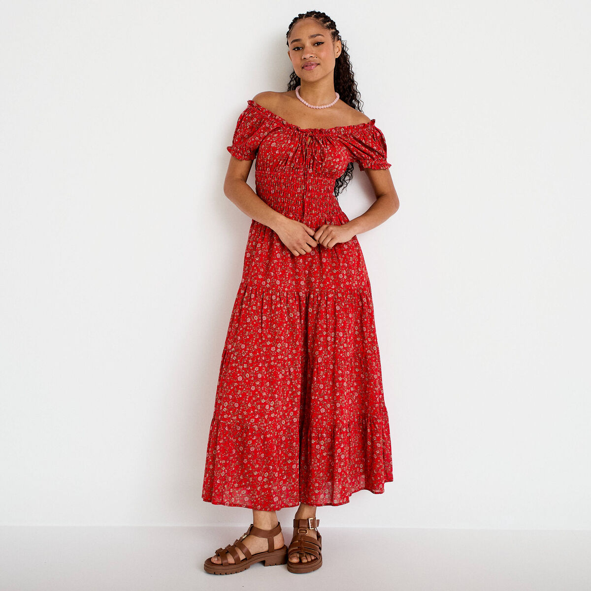 Robe longue &eacute;vas&eacute;e col carr&eacute; rouge femme
