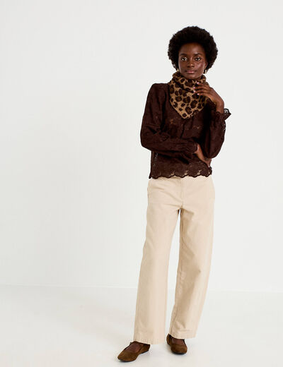 Blouse droite col v en dentelle marron fonc&eacute; femme