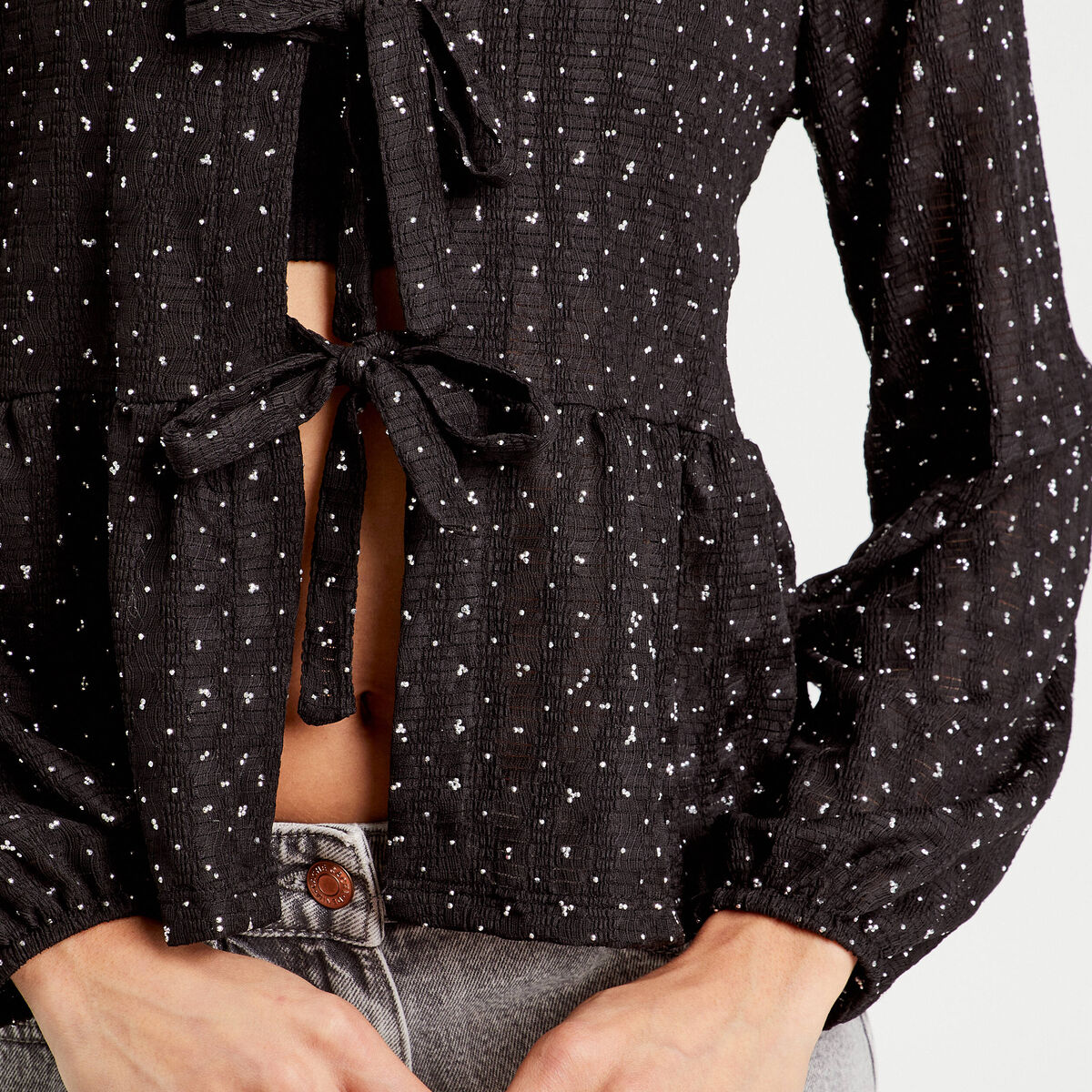 Blouse nou&eacute;e strass noir femme