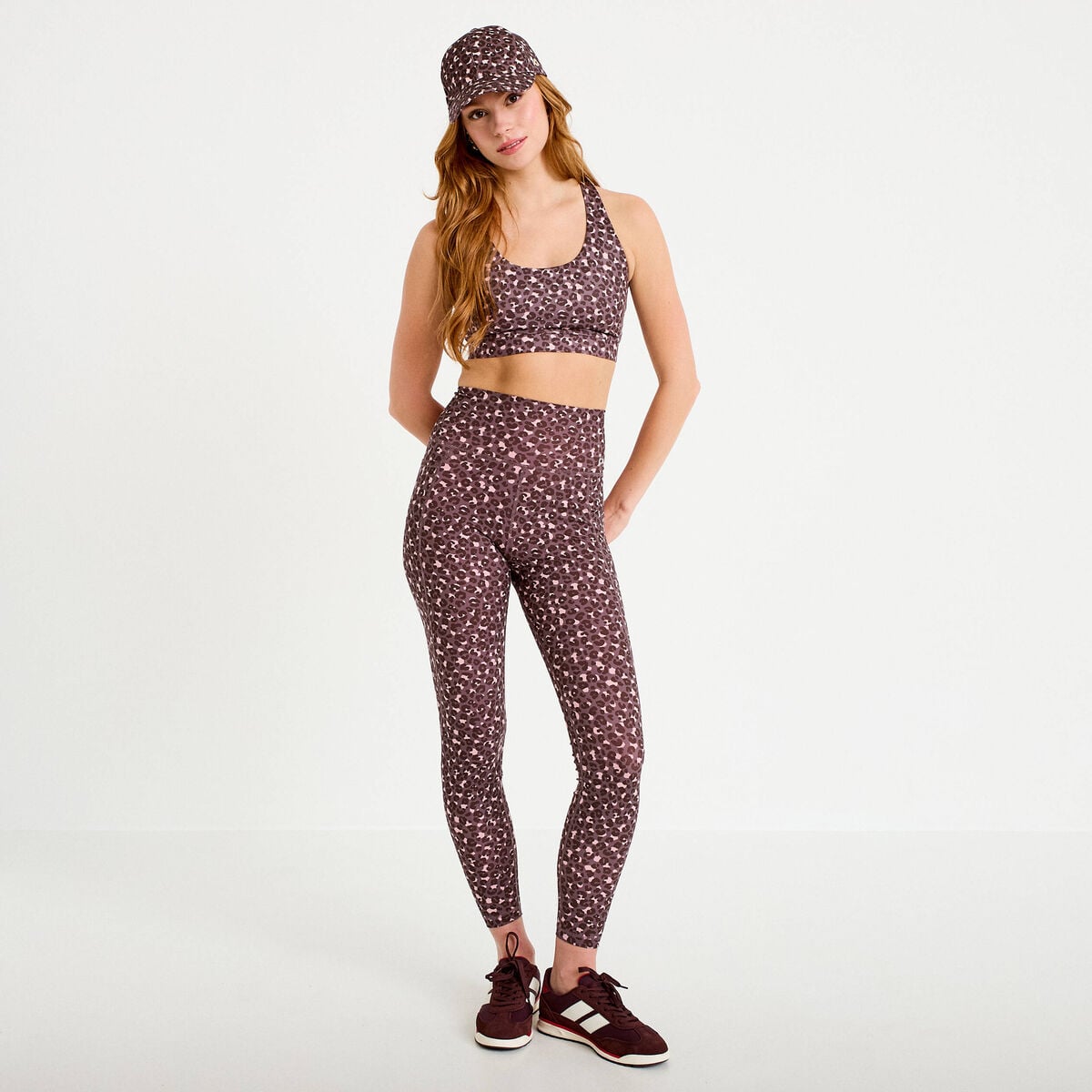 Brassi&egrave;re de sport fines bretelles violet femme