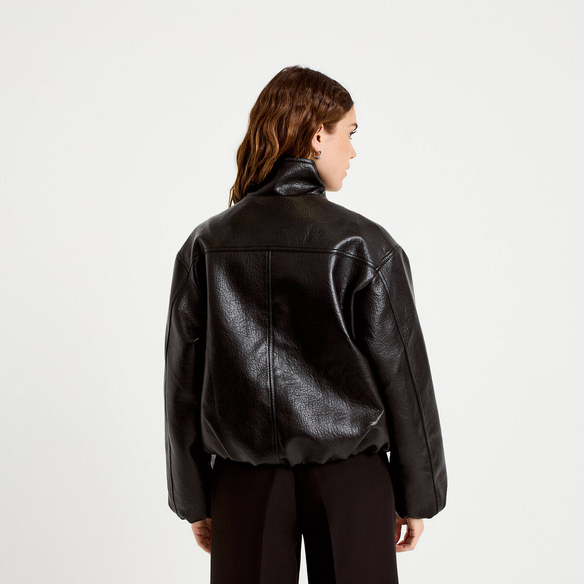 Veste oversize cropped similicuir noir femme