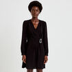 Robe courte &eacute;vas&eacute;e col v manches longues noir femme