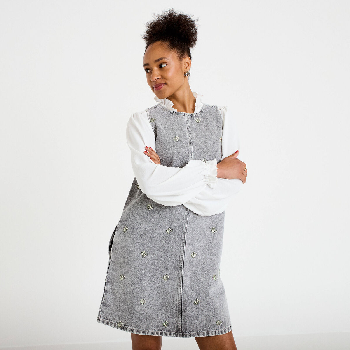 Robe courte &eacute;vas&eacute;e en jean sans manches denim gris femme