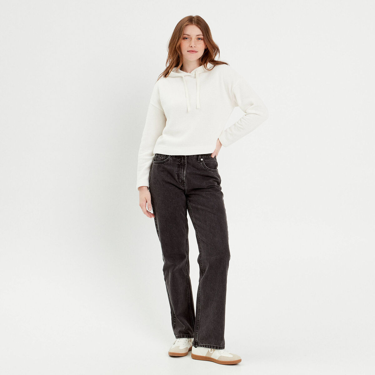 Sweat &agrave; capuche ecru femme