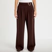 Pantalon bootcut avec ceinture marron fonc&eacute; femme