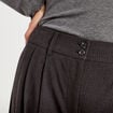 Pantalon large &agrave; pinces gris femme