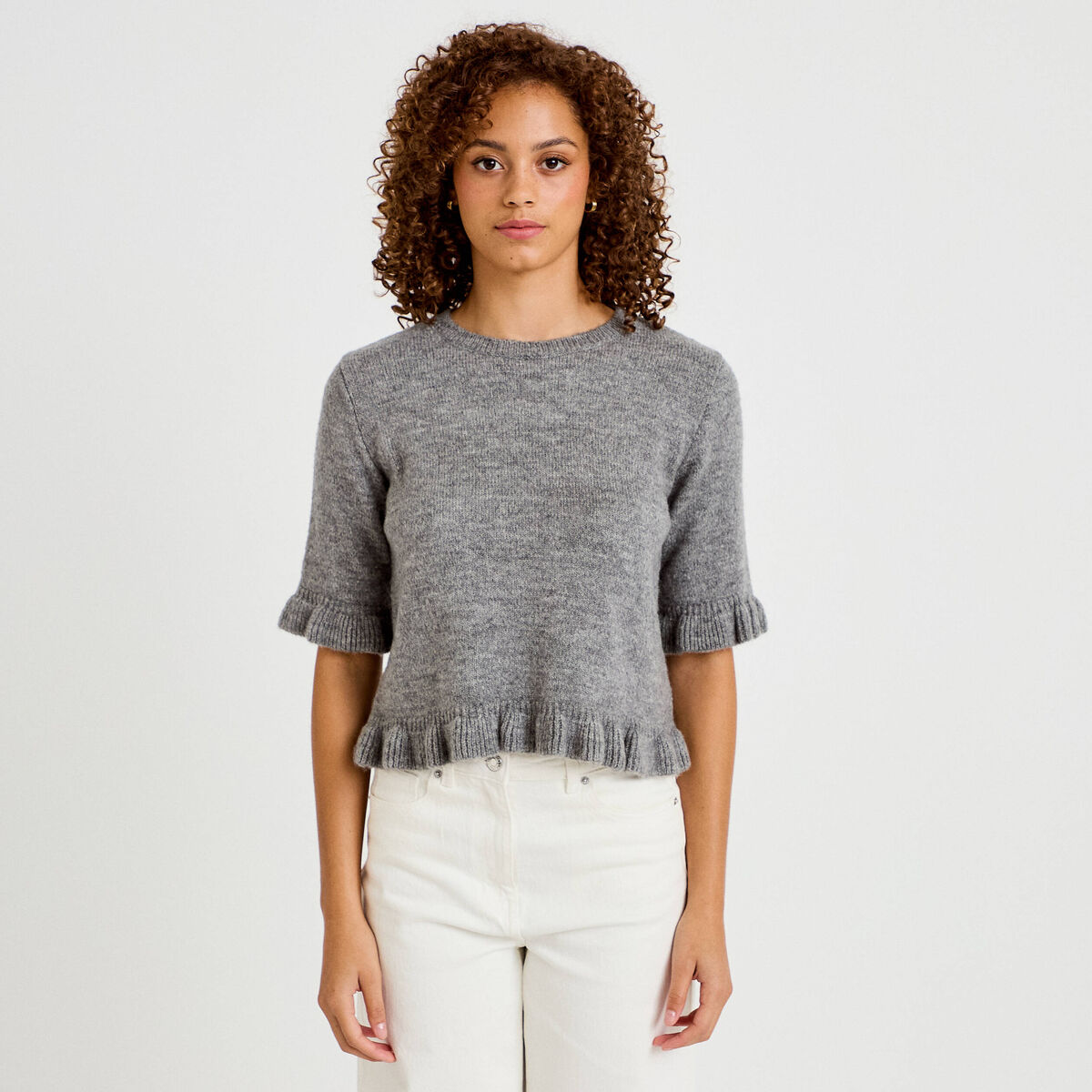 Pull col rond manches courtes gris clair femme