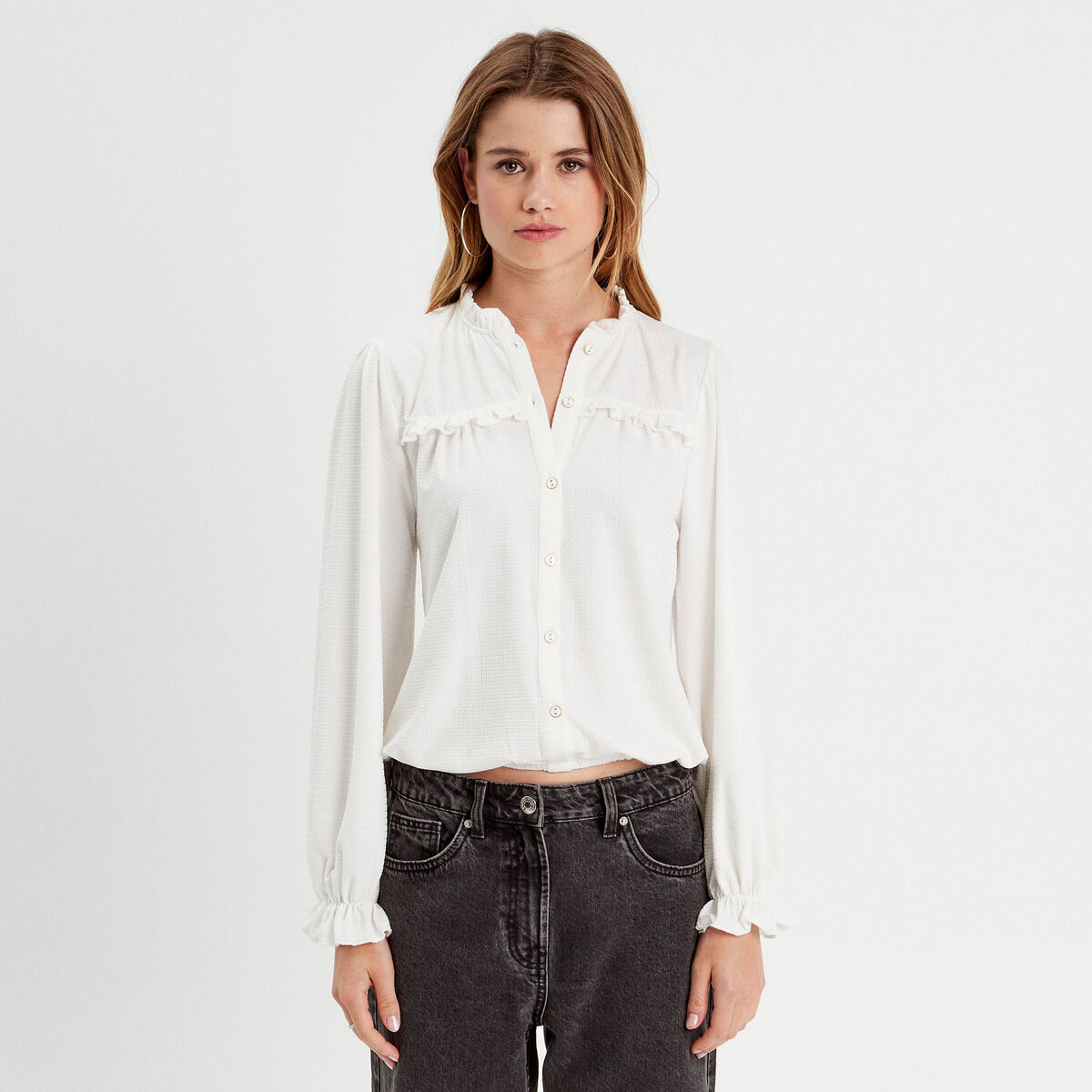 Blouse d&eacute;tails volants ecru femme