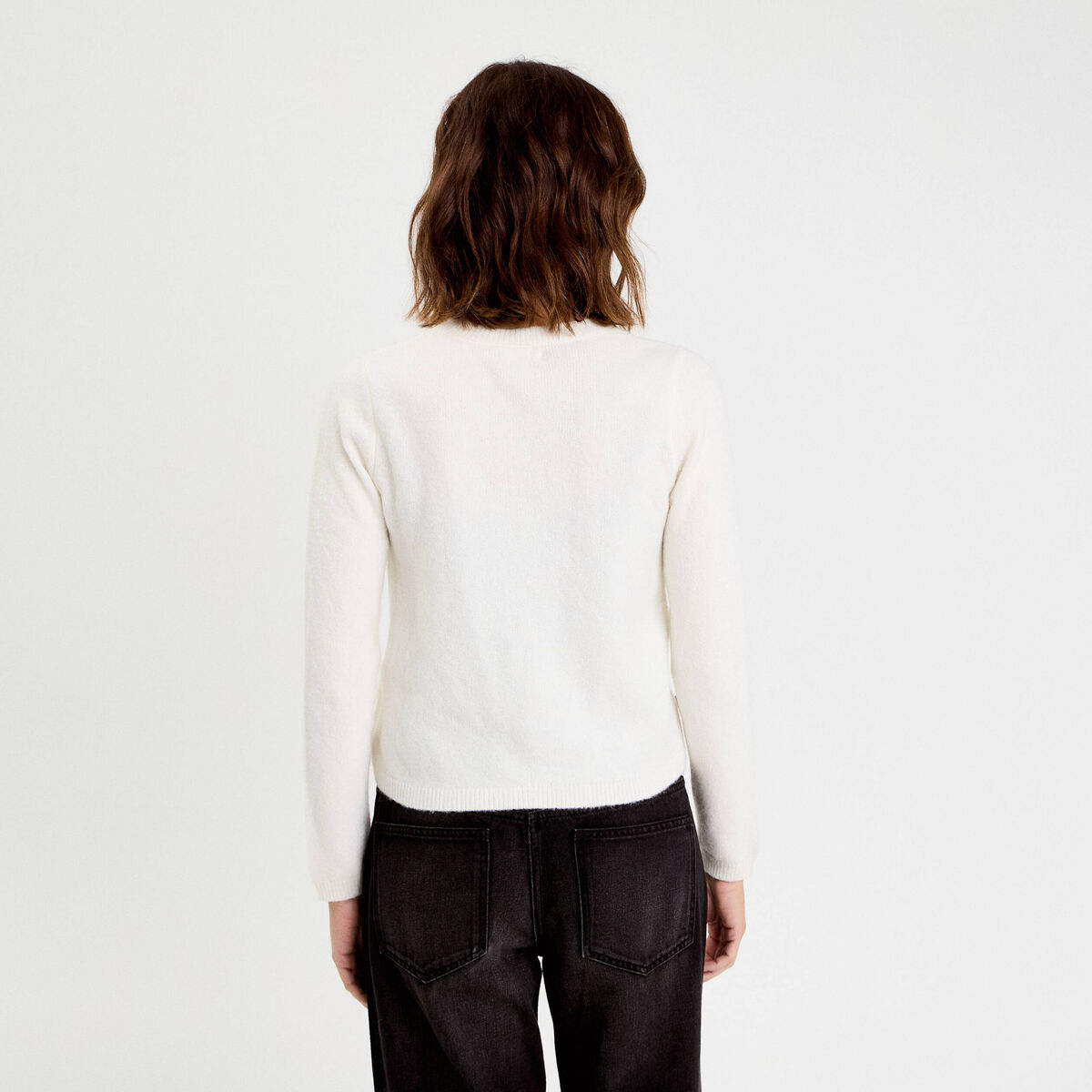 Gilet fleurs en relief ecru femme