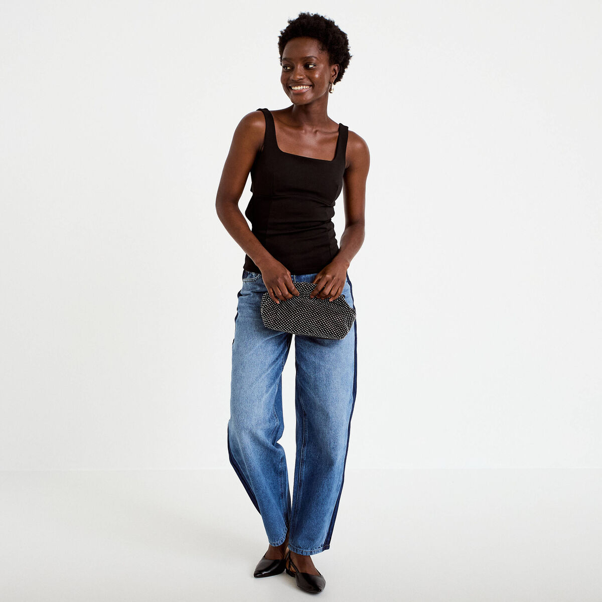 Top cintr&eacute; sans manches col carr&eacute; noir femme