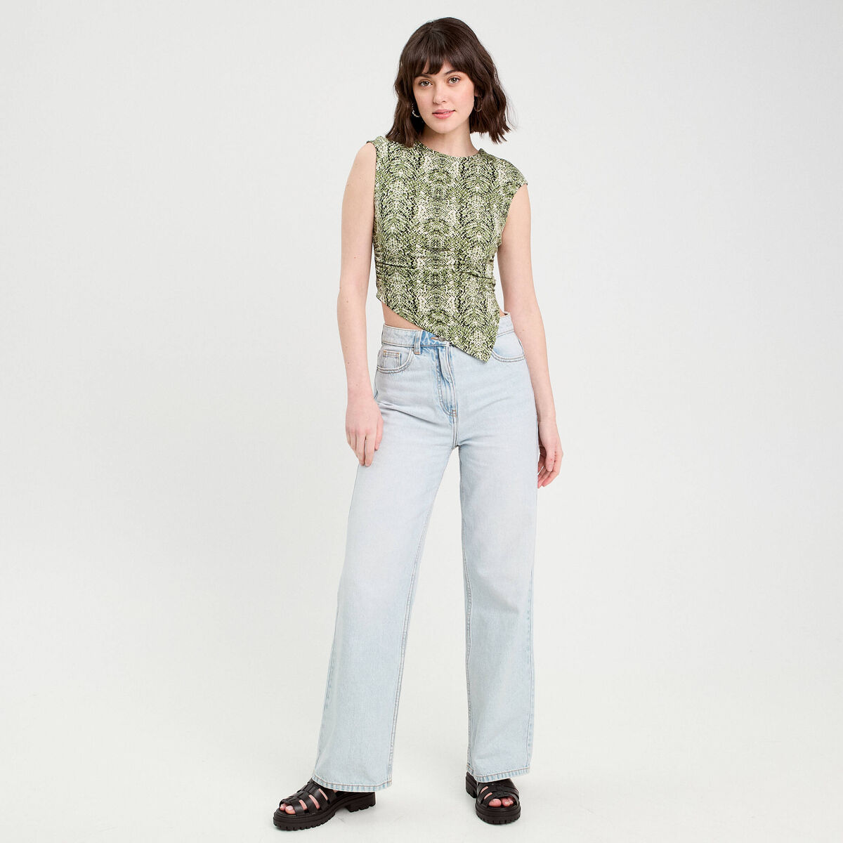 T-shirt asym&eacute;trique vert kaki femme