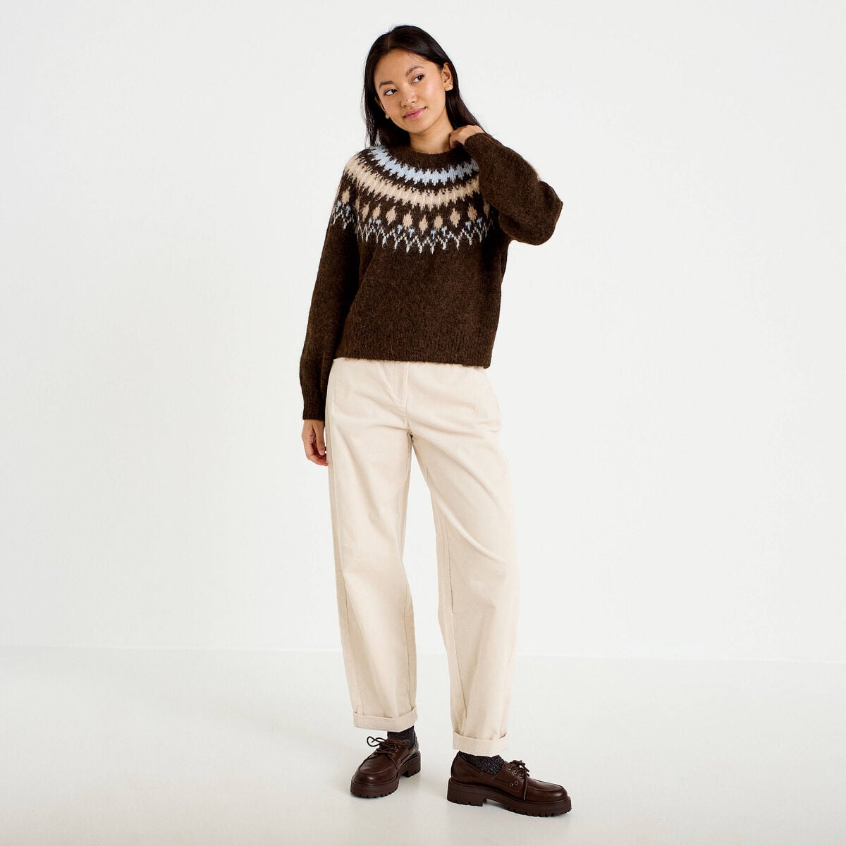 Pull col rond manches longues marron fonc&eacute; femme