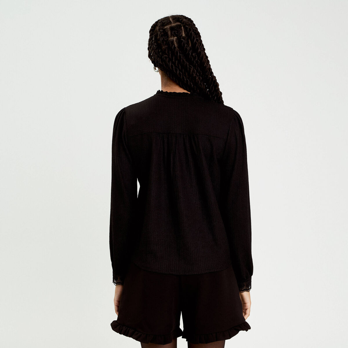Blouse maille relief&eacute;e noir femme