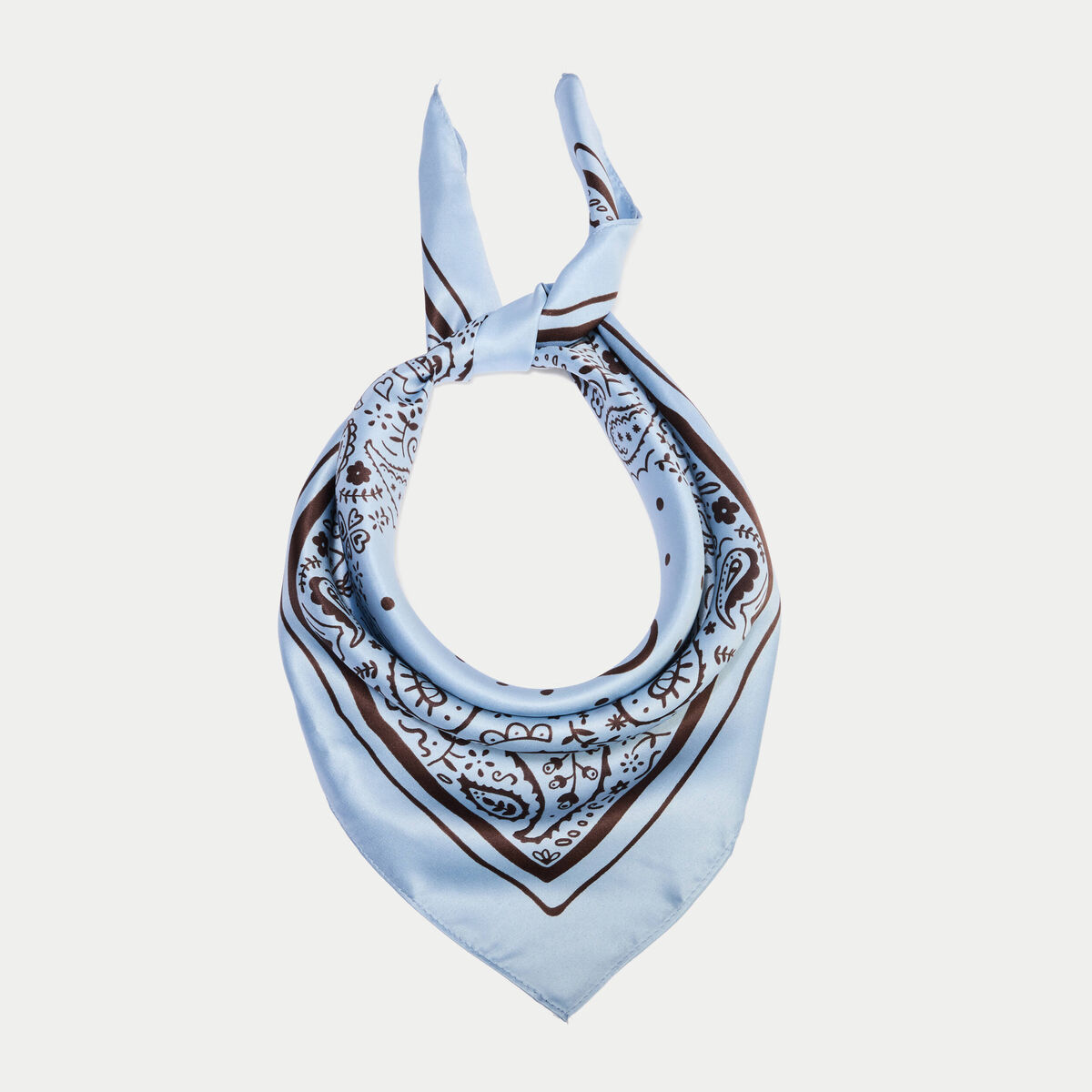 Foulard satin&eacute; soyeux bleu ciel femme