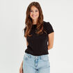 T-shirt c&ocirc;tel&eacute; ajust&eacute; manches courtes noir femme
