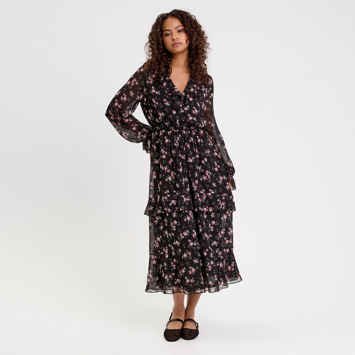 Robe longue &eacute;vas&eacute;e volants noir femme
