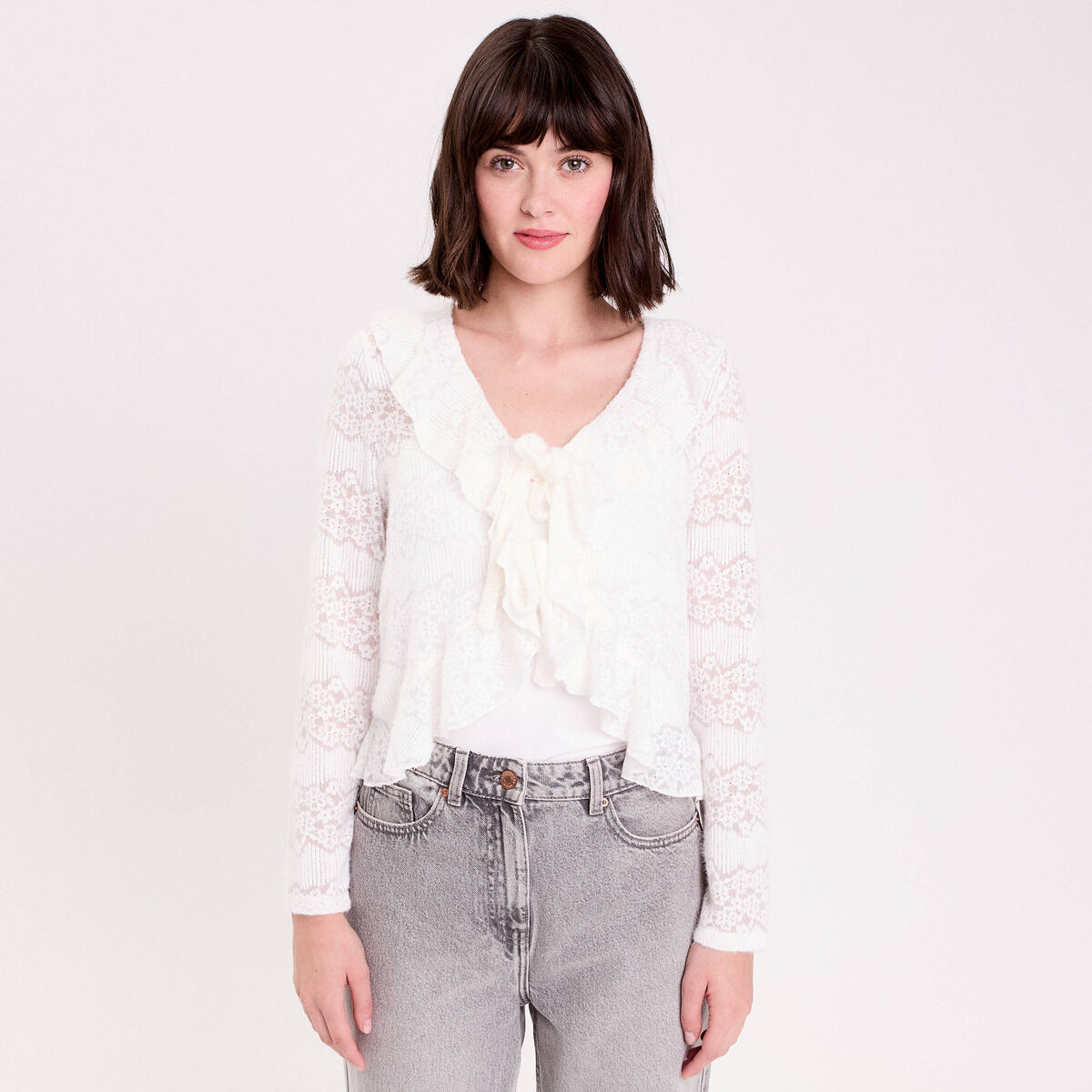 Gilet cintr&eacute; ajour&eacute; manches longues ecru femme