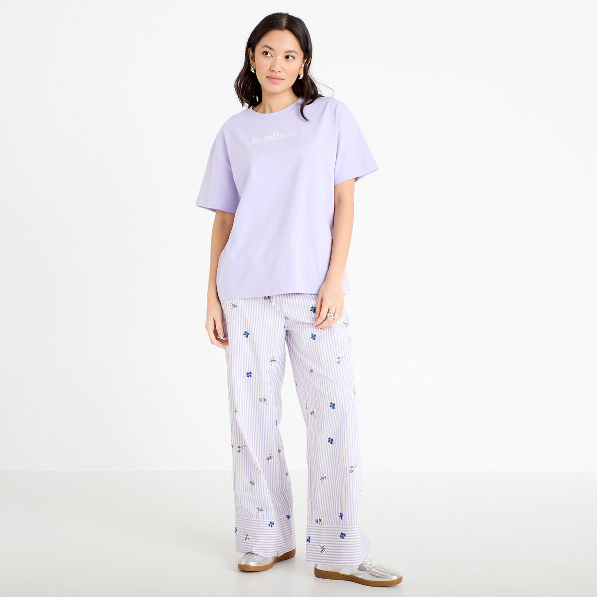 T-shirt oversize brod&eacute; Bridgerton parme femme