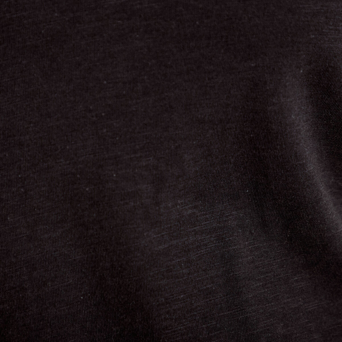 T-shirt col v manches courtes noir femme