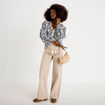 Blouse ample col v manches longues blanc femme