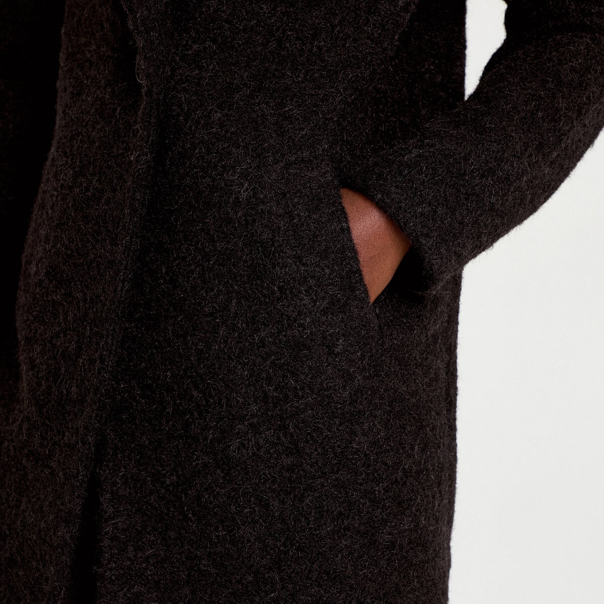 Manteau droit mi-long col tailleur noir femme