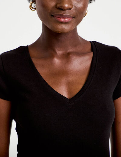 T-shirt ajust&eacute; col v manches courtes noir femme