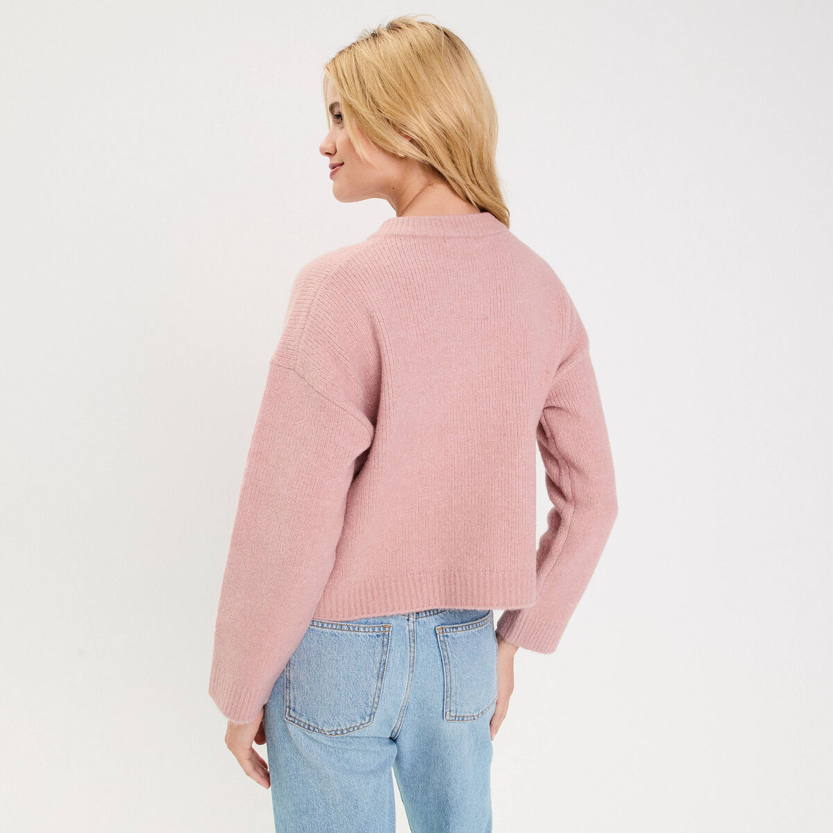 Gilet bouclette col rond manches longues rose poudr&eacute;e femme