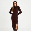 Robe pull ajust&eacute;e manches longues marron fonc&eacute; femme