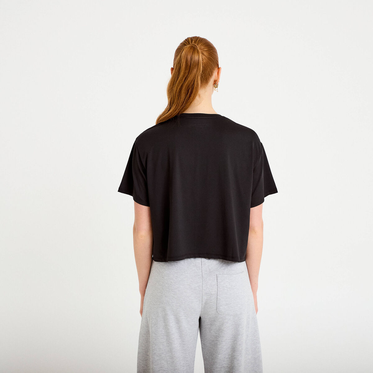 T-shirt manches courtes activewear noir femme