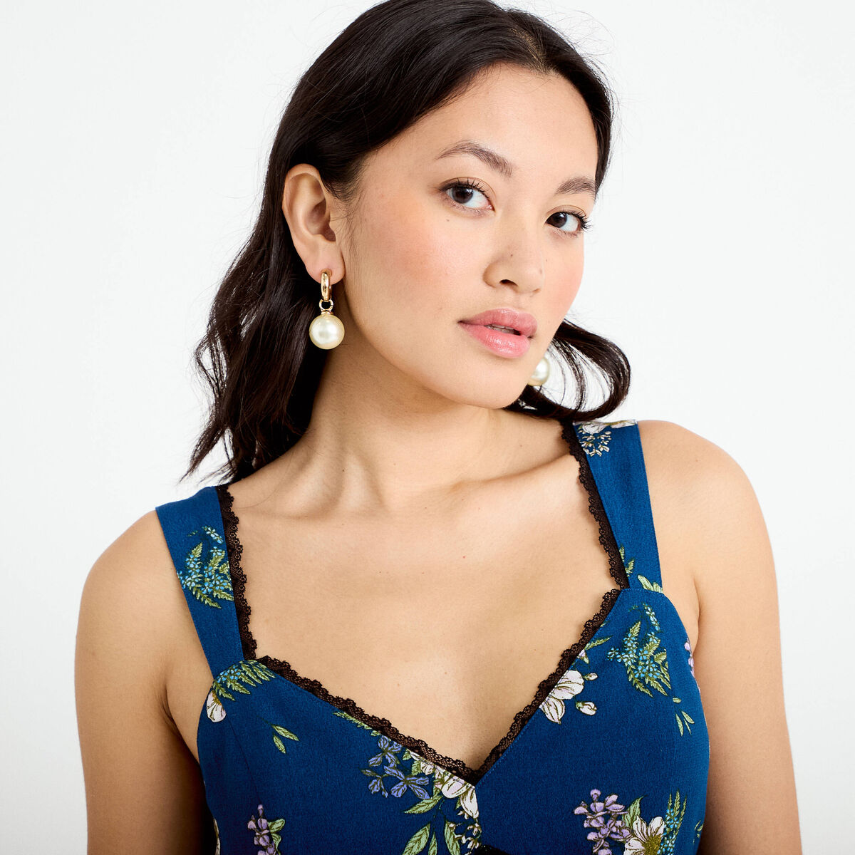 Robe longue &eacute;vas&eacute;e col coeur Bridgerton bleu fonc&eacute; femme
