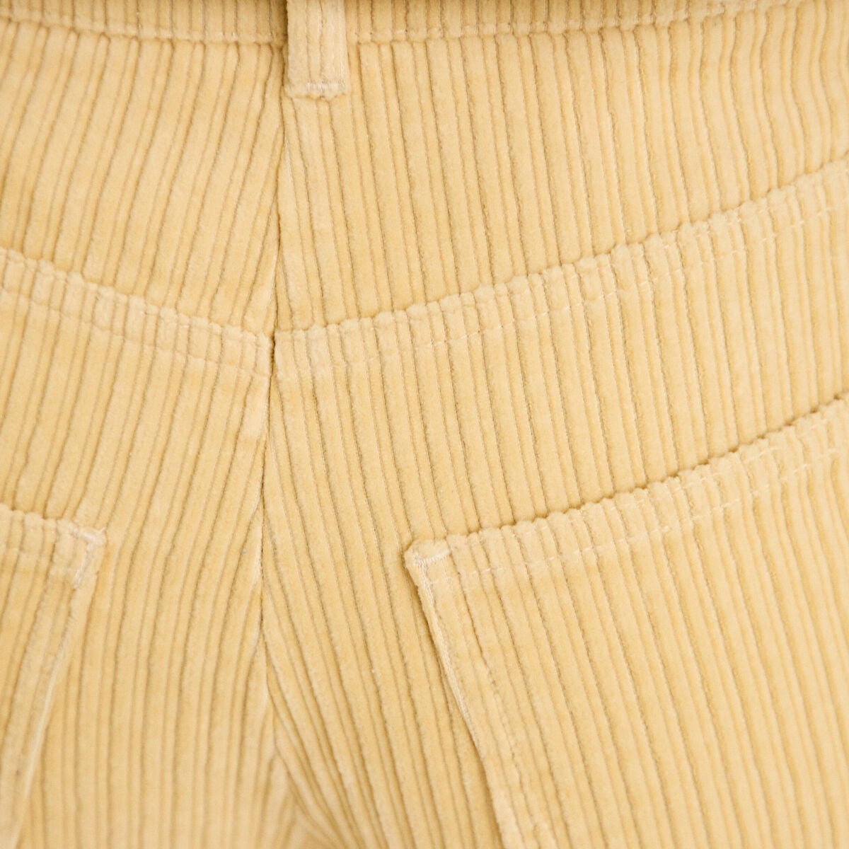 Pantalon large en velours jaune femme
