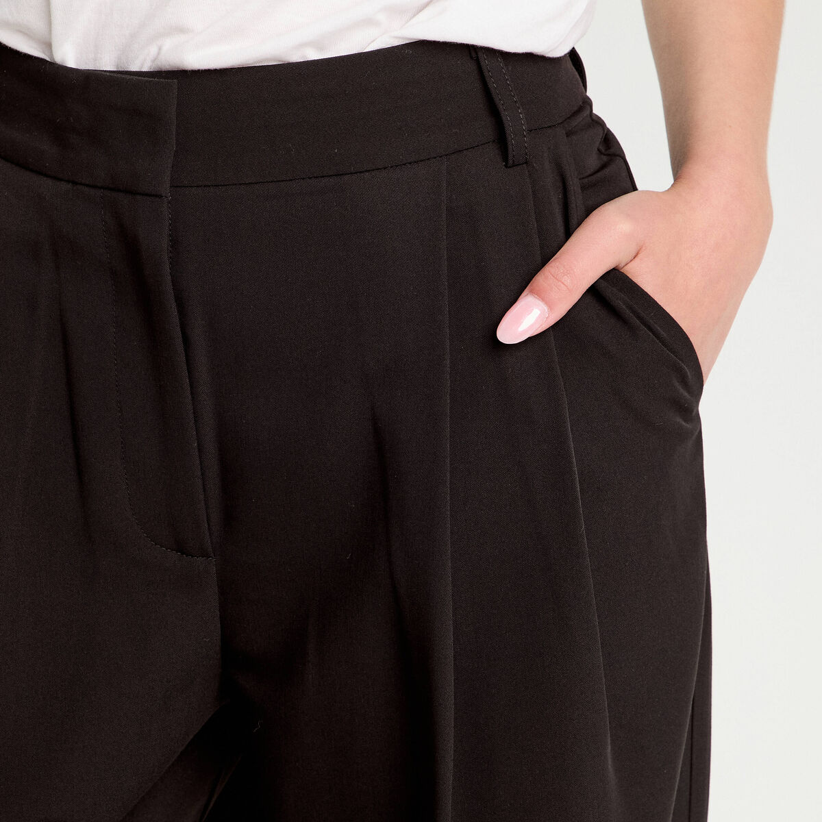 Pantalon large &agrave; pinces noir femme